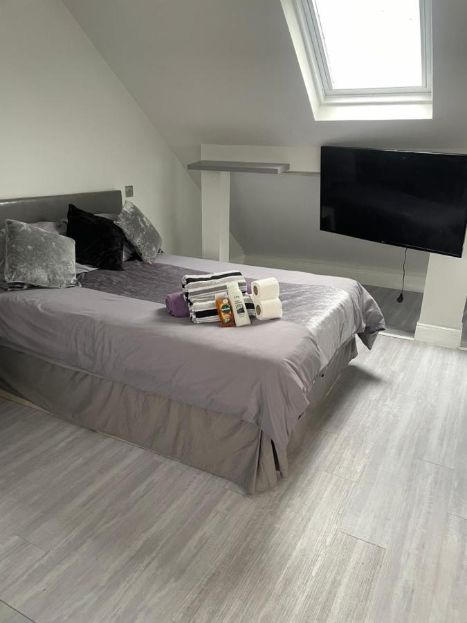 Newly Renovated Studio In Acton Λονδίνο Εξωτερικό φωτογραφία