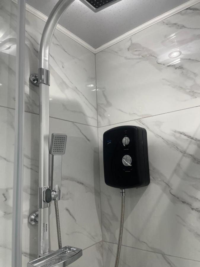 Newly Renovated Studio In Acton Λονδίνο Εξωτερικό φωτογραφία